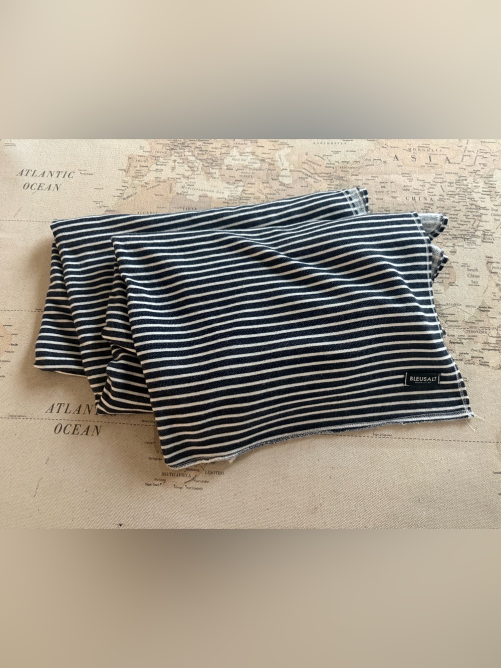 Bleusalt The Lite Wraps 1 Yard Signature Fabric Navy Stripe - Picture 3 of 9
